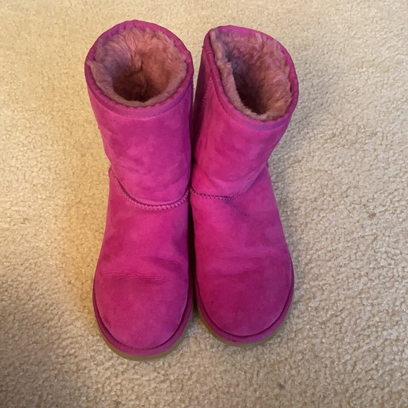 Magenta UGG boots - Picture 4 of 6